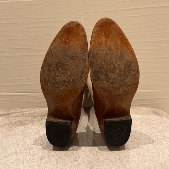 University of Texas Embroidered Leather Lucchese Boots - Picture 6 of 16